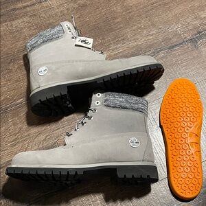 Timberland Gray Nubuck Lace-Up Men’s Ankle Boots with Knit Collar